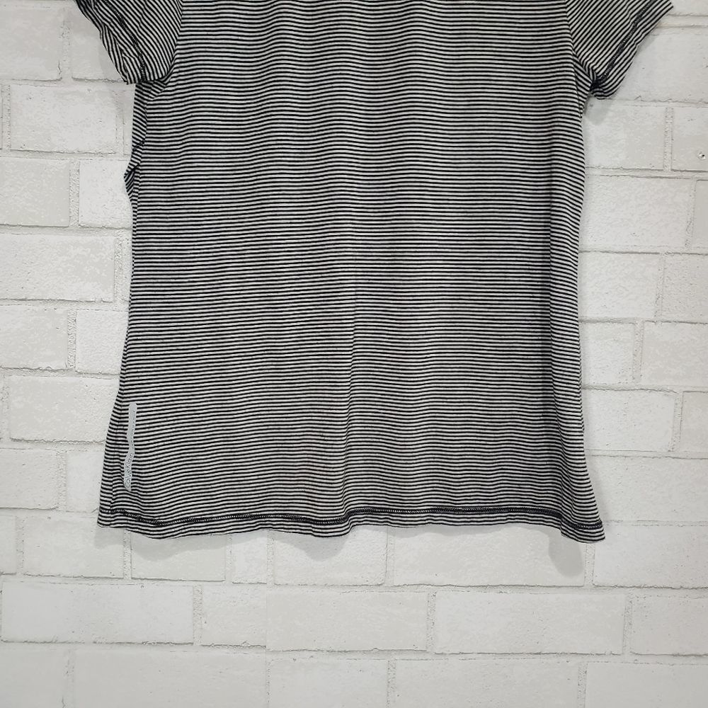 Calvin Klein performance open back tee - Picture 7 of 12